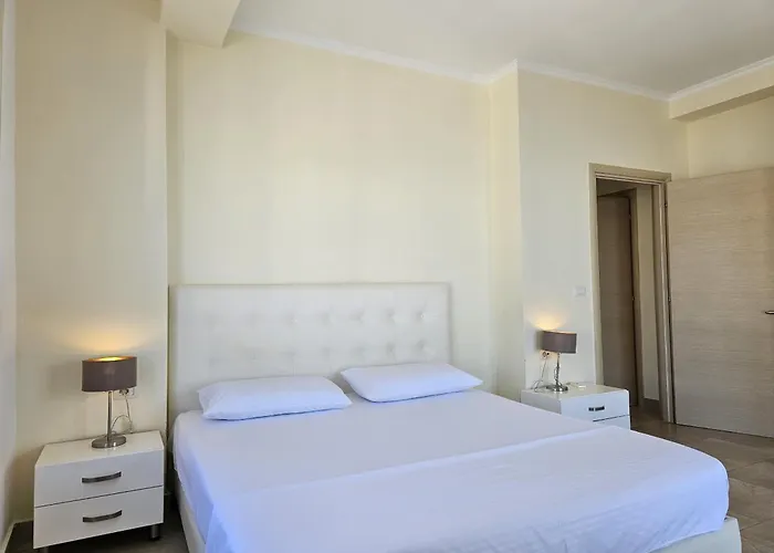 Happy Vincent 270 Apartmán Sarandë